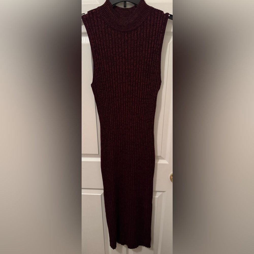 House of Harlow 1960s Burgundy Ribbed Midi Sweater Dress Size M